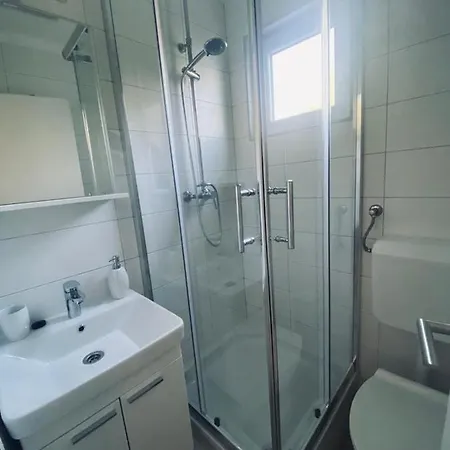 Apartmani Mila Starigrad Paklenica Exterior foto