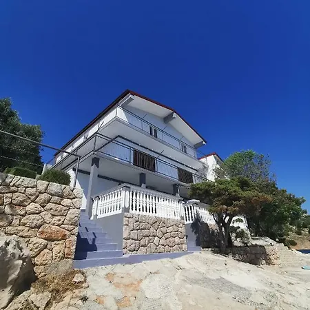 Apartmani Mila Starigrad Paklenica Exterior foto
