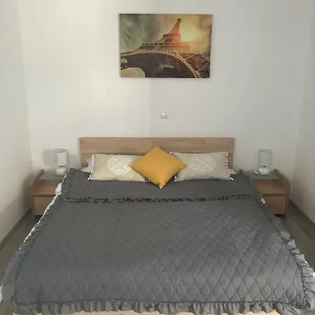 Apartmani Mila Starigrad Paklenica Exterior foto