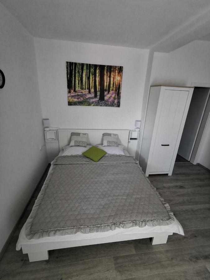 Mila Apartment *